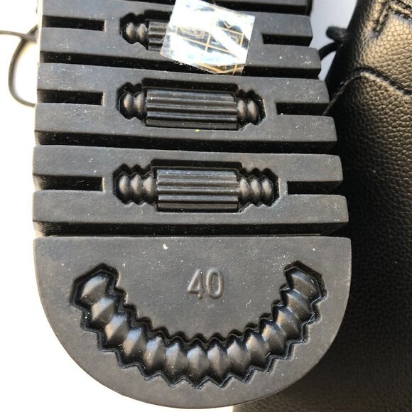 Caposhie Black Microfiber Chukka Ankle Boots US 10 Fits small more like 9 or 9.5 - Picture 9 of 16